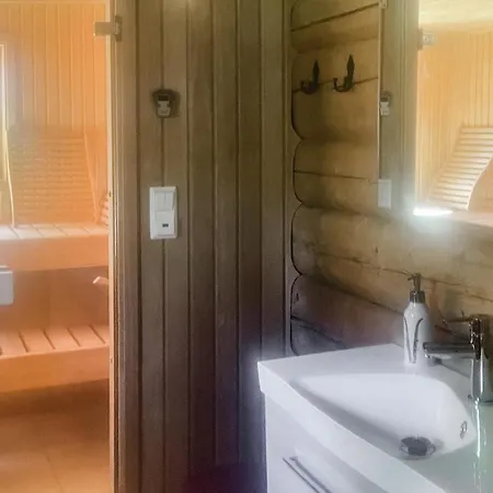 Awesome In With Sauna בית נופש